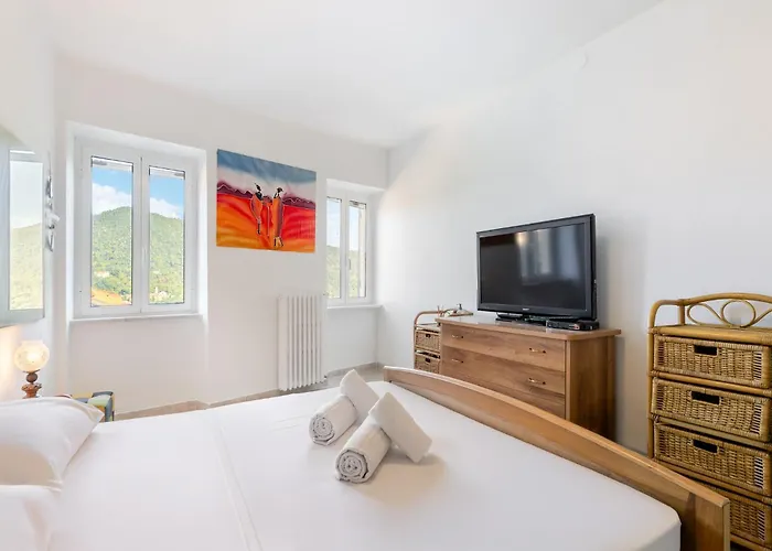 Apartamento Hostdomus- Oltrefinale-for Nature Lovers, Biking, Climbing And Trekking